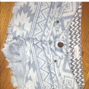 o’neil surf shop jean shorts with design